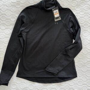 Under Armour Black Long Sleeve Womens fitted base layer